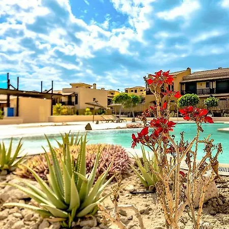 Front Line San Blas Villa
